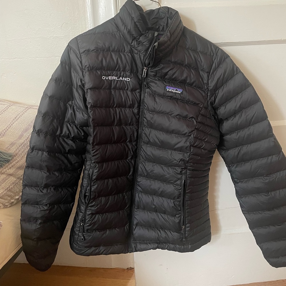 Patagonia w’s down sweater - size M - black with logo